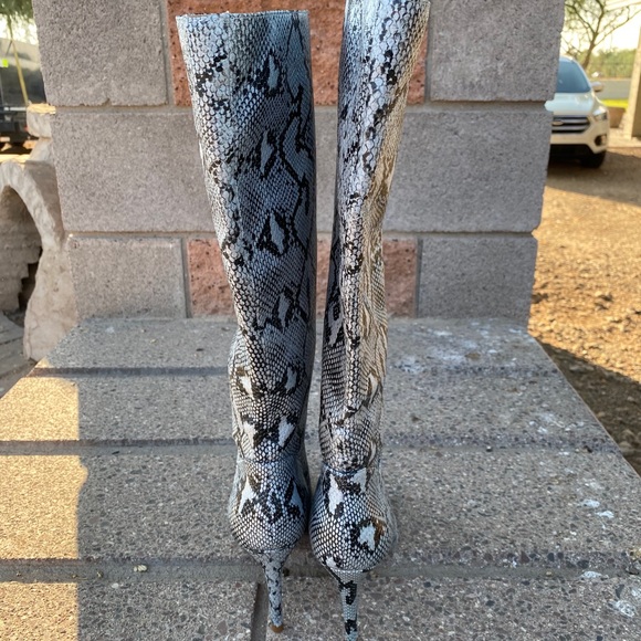 Steve Madden snake kinga boots size 6.5 - Picture 5 of 8